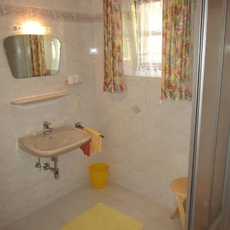 Grubbauer Apartament *
