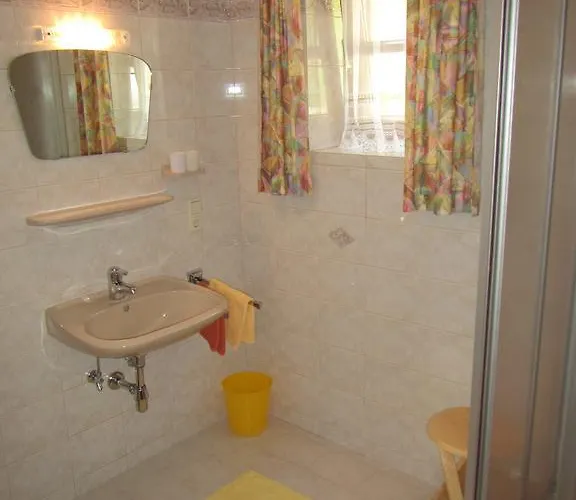 Grubbauer Apartman *